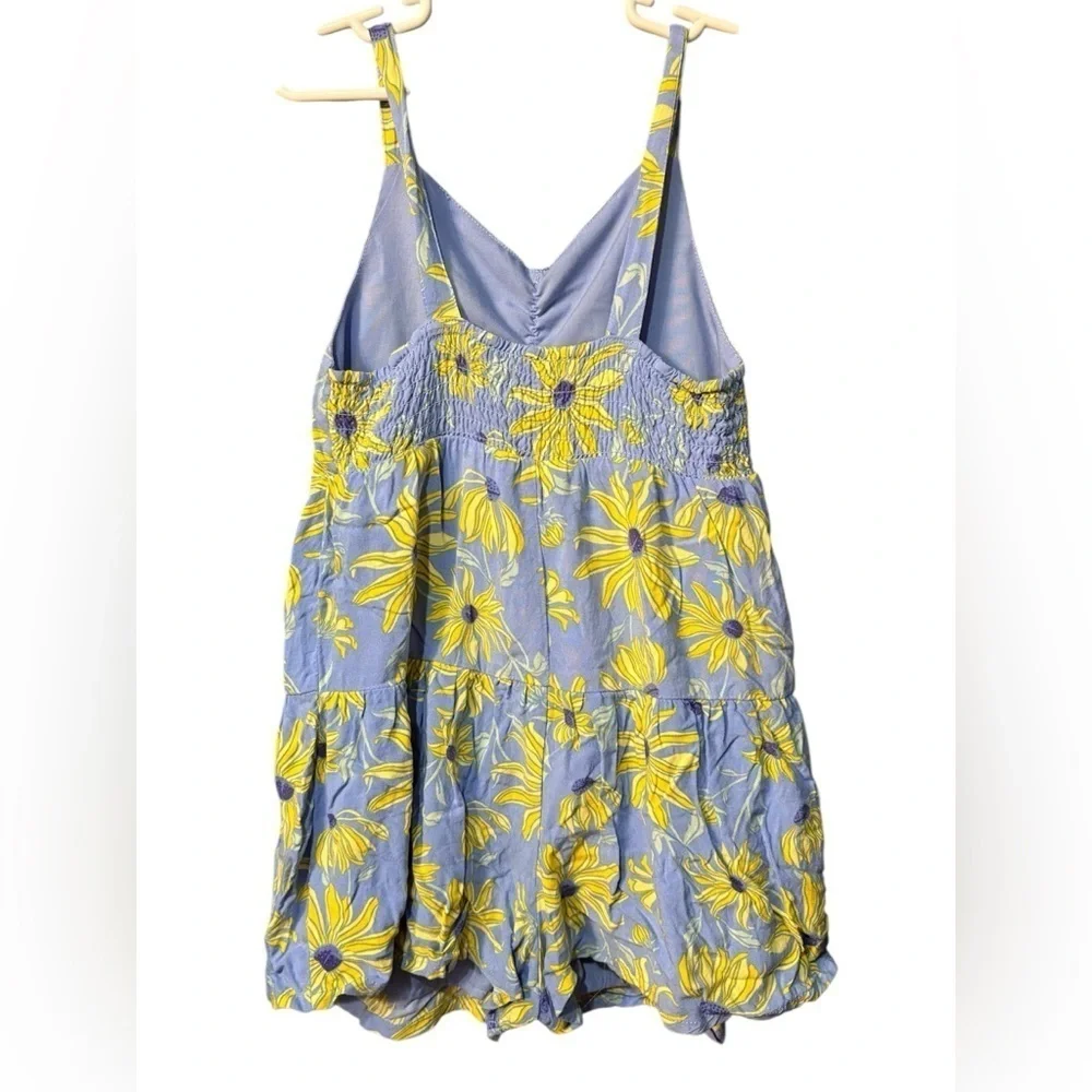 Tommy Bahama charming romper